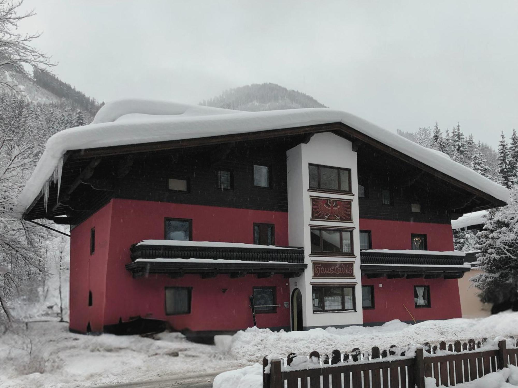 Appartement Riverview Saalbach-Hinterglemm Eksteriør billede